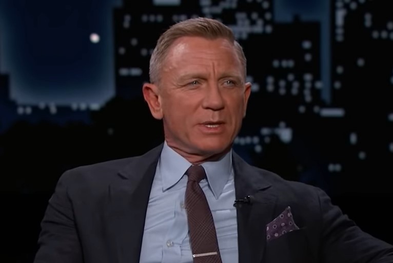 Why Did Daniel Craig Leave Bond